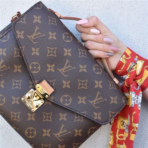 everyday louis vuitton bag|best vintage louis vuitton bags.